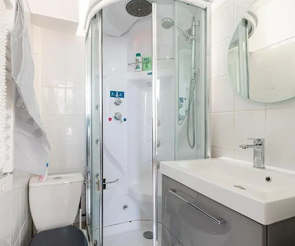 Apartment Centre Refait A Neuf *